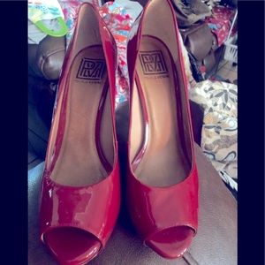 Red patent leather heels🌺REDUCED🌺